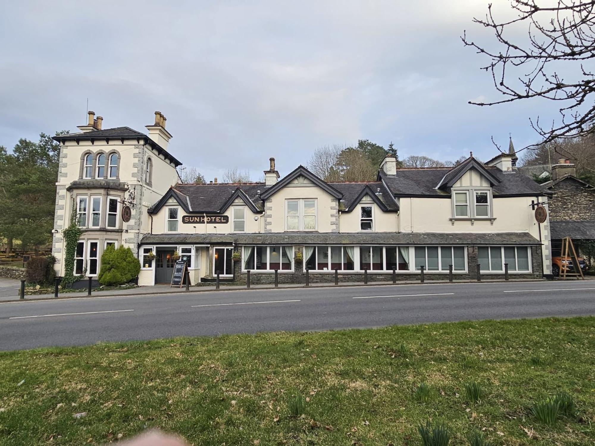 The Sun Inn Troutbeck Bridge Buitenkant foto